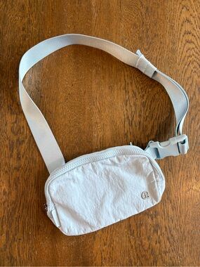 Lululemon Everywhere Belt Bag Ripstop Windmill Blue